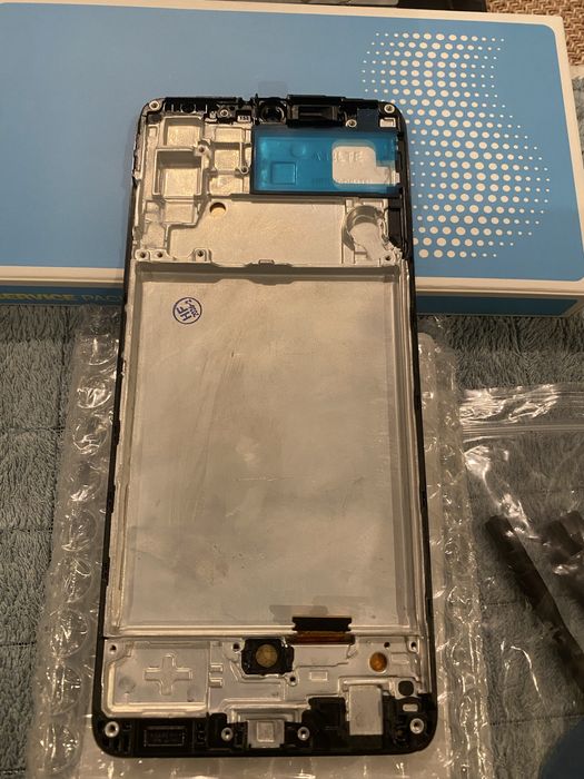 Продам дісплей на samsung A32