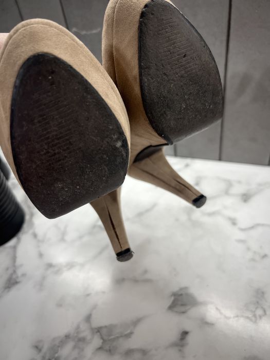 Замшеві туфлі