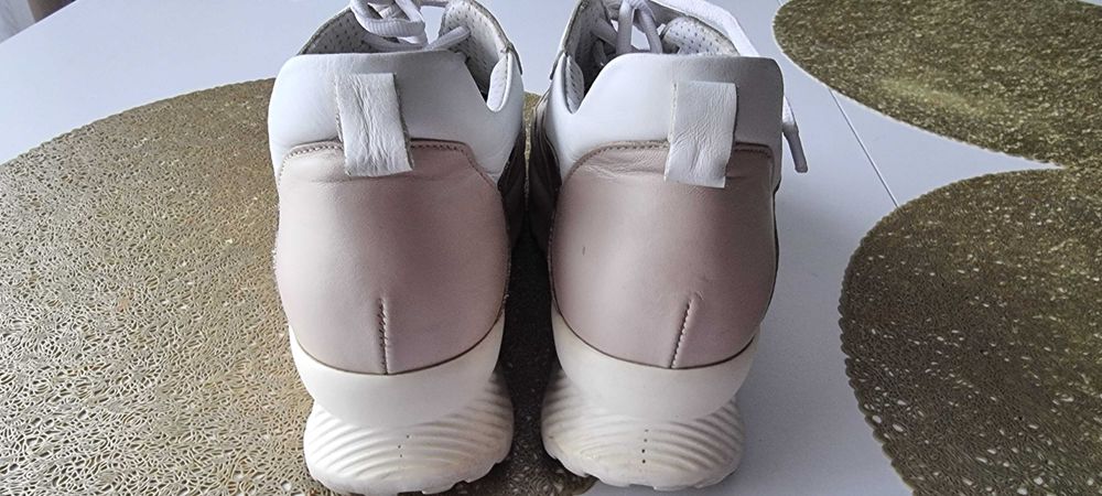 sneakersy, buty sportowe Kingi Rusin 38, jak nowe