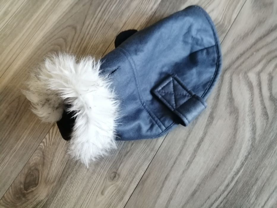 Ubranko z futerkiem dla pieska