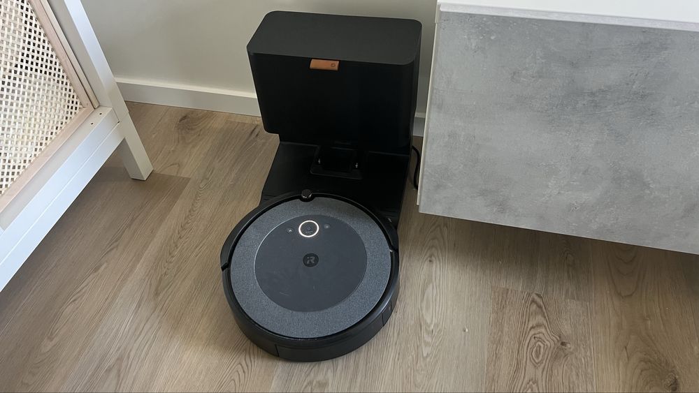 Robot i5 + roomba