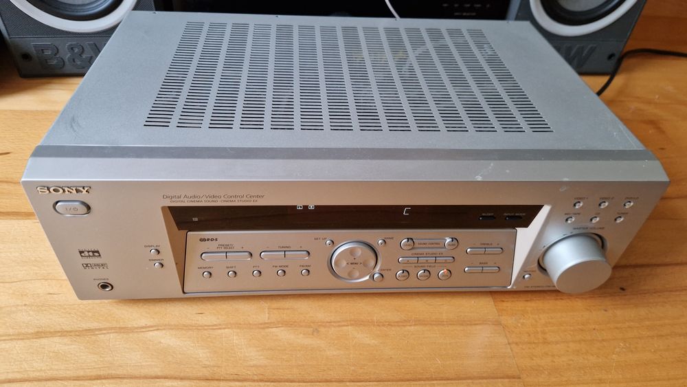 Amplificador Sony STR-K740P – Receiver Áudio/Vídeo 5.1 Potente e Fiável