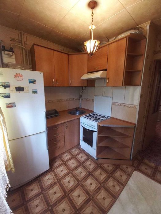 ПРОДАЖ 1-к квартири вул. В.Гурова,33