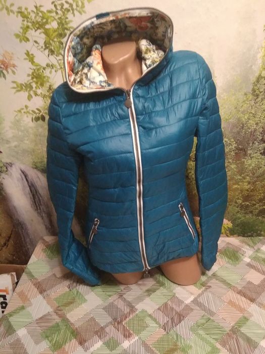 Жіночі куртки 46-48,50р.