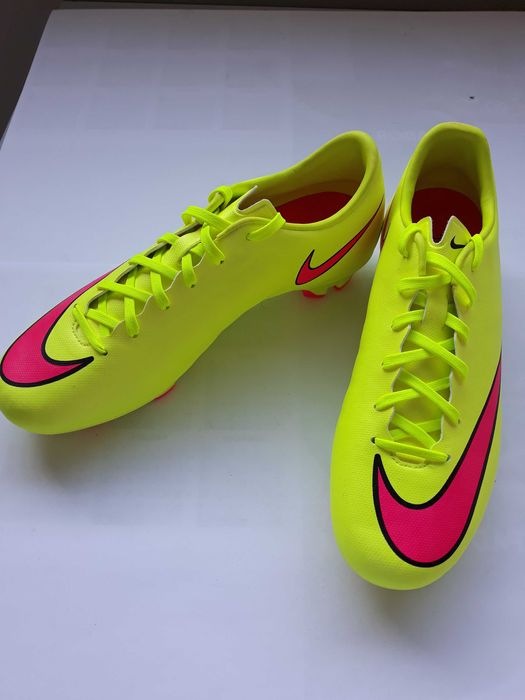 Nike Mercurial Victory FG - para o número 40,5