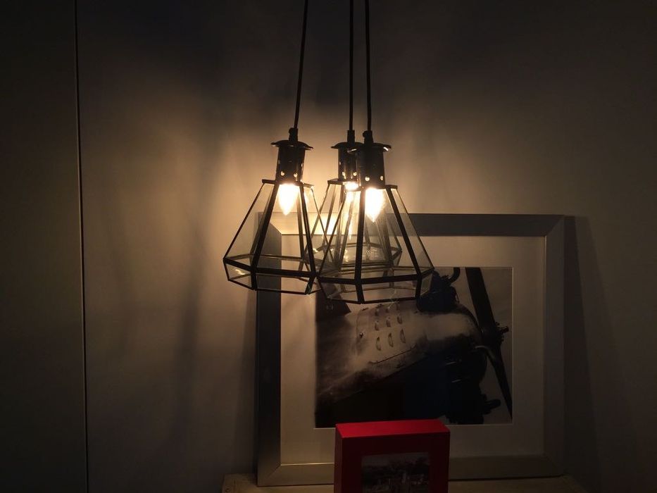 Candeeiro Pendente Triplo Estilo Industrial em Metal Preto