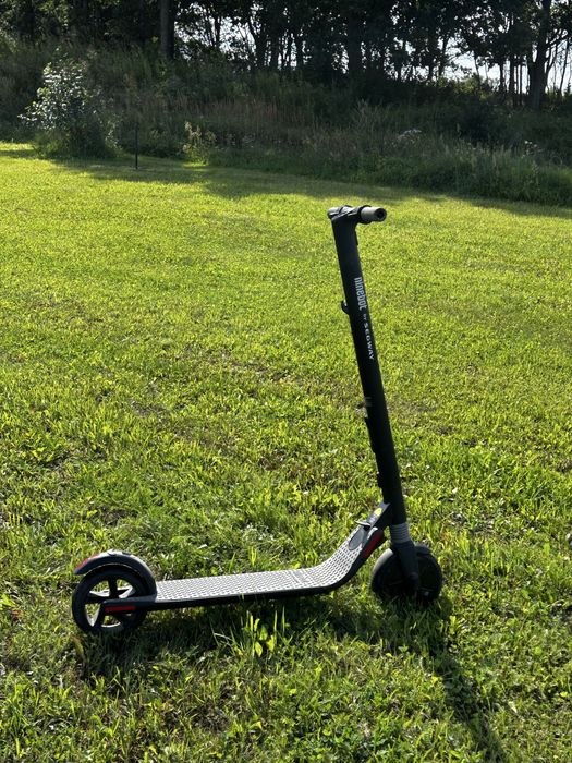 Hulajnoga ninebot es2