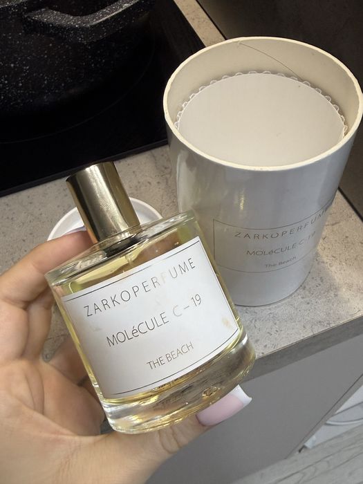 Духи Молекула C-19 Molecule C-19