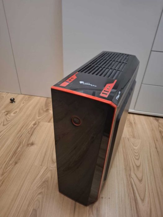 Komputer GENESIS, cały osprzęt, kompletny, jak nowy!