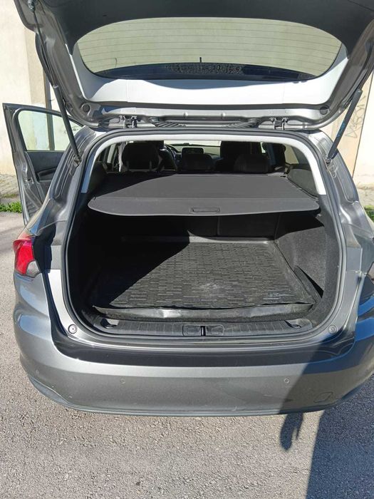 FIAT TIPO SW LOUNGE 1.6D CX AUT.