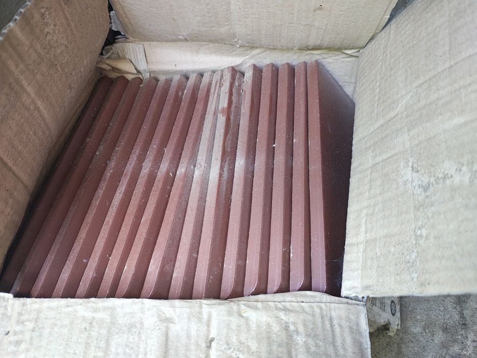 Parapet burgund  245x135x13