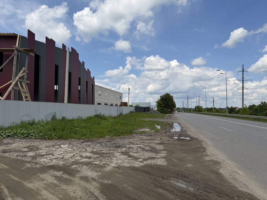 Продаж сучасного складського/комерційного комплексу