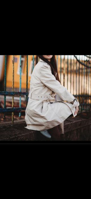 Плащ тренч від Zara