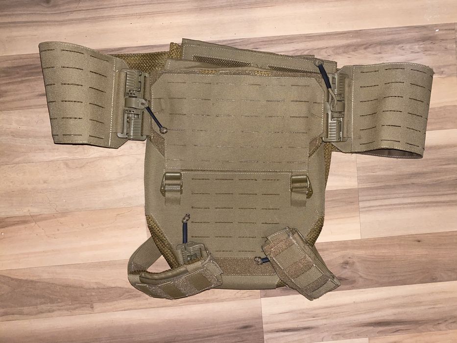 Light Plate Carrier UARM плитоноска XL
