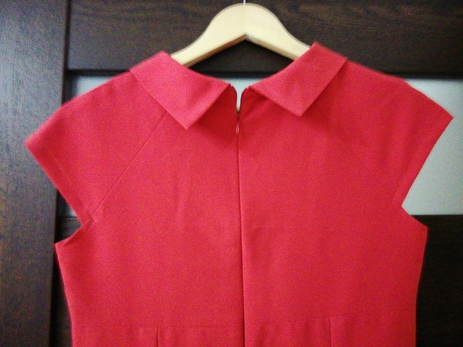 Czerwona kreacja - suknienka