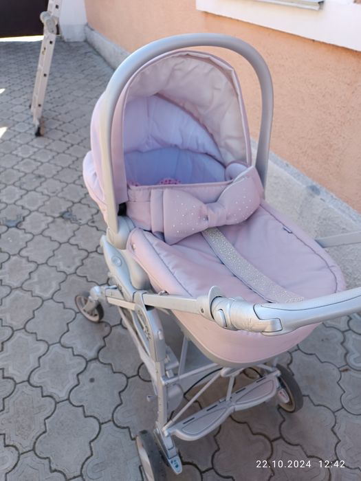 Коляска 3 в 1 в гарному стані