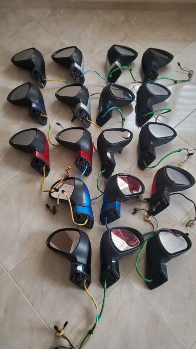 Дзеркало зеркало до Пежо/Peugeot 308 207  праве,ліве.