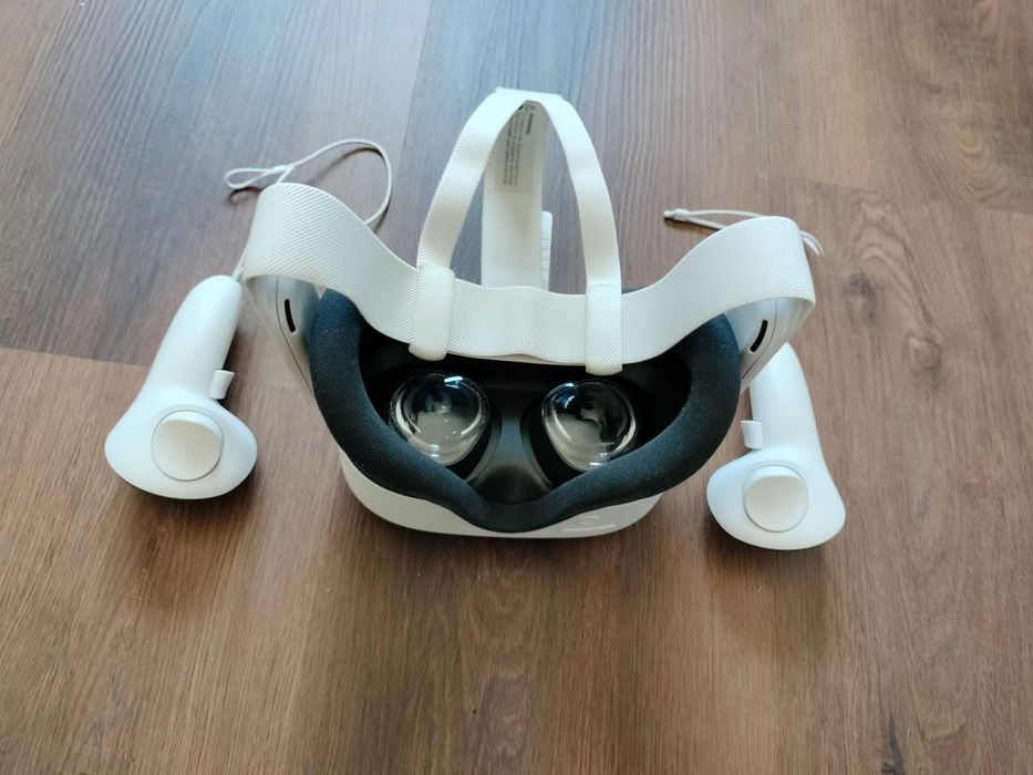 Óculos de realidade virtual Meta Quest 3S 128 GB