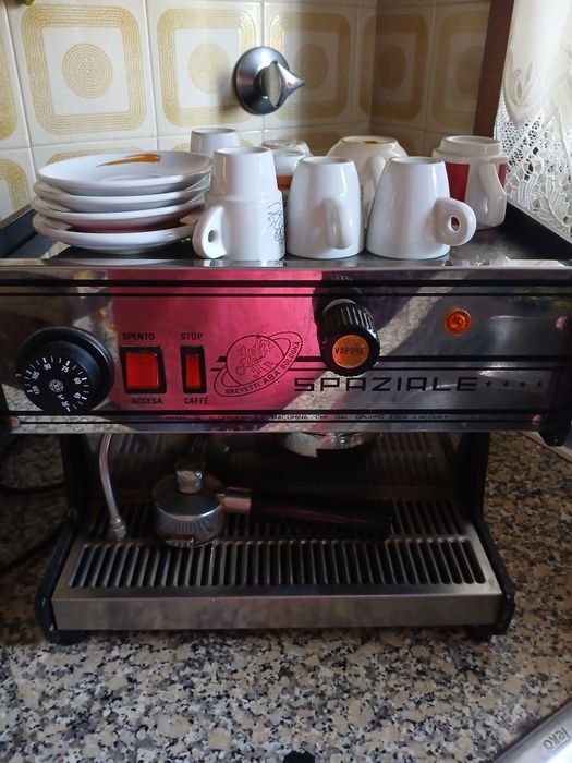 Maquina de café com moinho