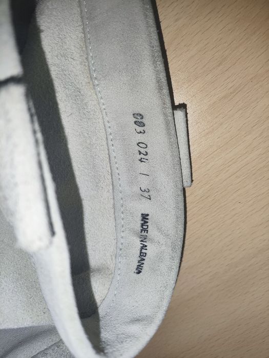 Jasne kozaczki zamszowe rozmiar 37 Marina Seval