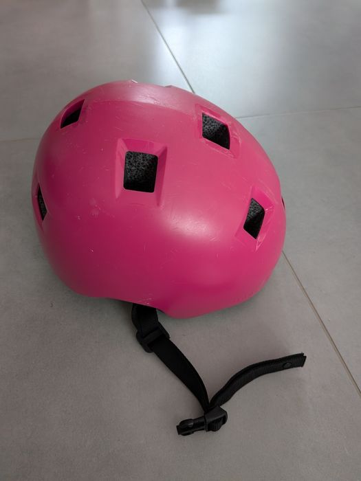 BTWIN kask do jazdy na rolkach hulajnodze deskorolce rozmiar S