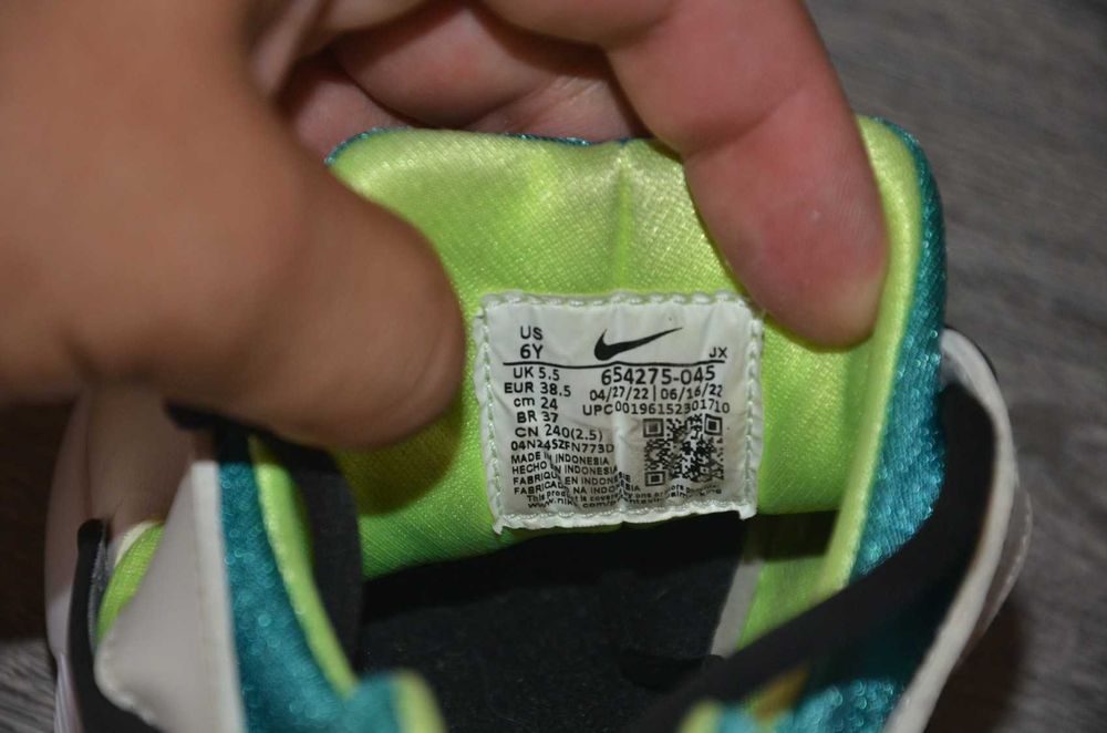 Продам кросівки Фірма NIKE.