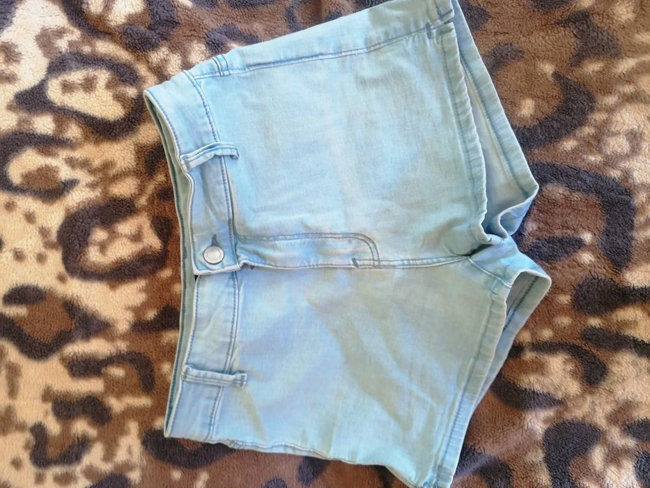 Spodenki damskie Bershka rozmiar XS