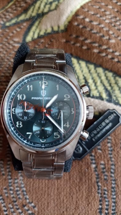 Часы кварцевые Pagani Design