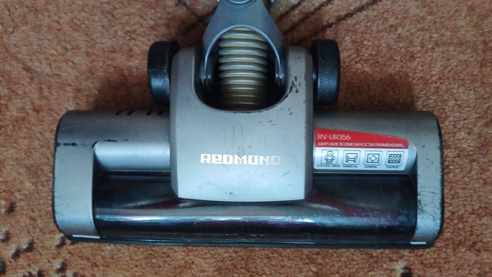 РОБОЧИЙ акамуляторний пилосос REDMOND