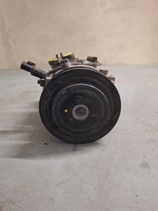 Sprężarka klimatyzacji 1.4 CRDI Hyundai I30 II