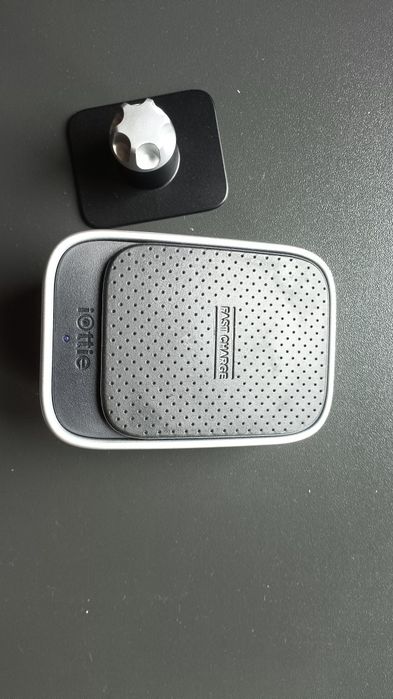 Ładowarka magnetyczna do telefonu