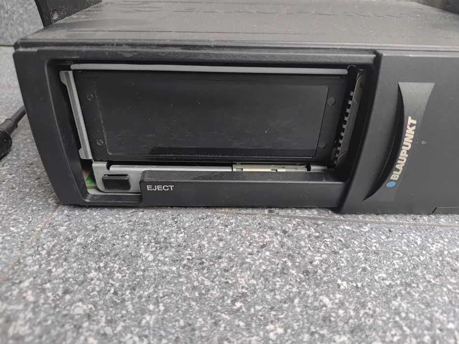 Zmieniarka płyt CD Blaupunkt CDC A08
