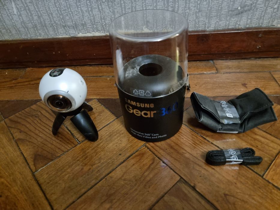 Câmara Samsung Gear 360 + oferta