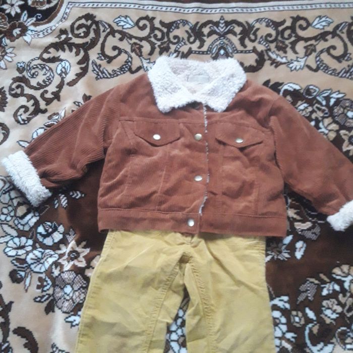 Куртка -піджак на хлопчика.