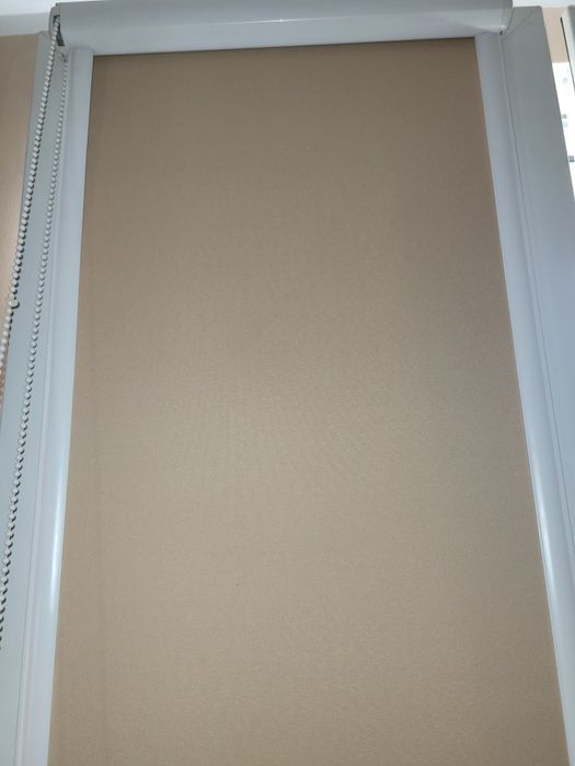 Rolety zaciemniające 100% wym. 39x129 cm i 75x129 cm