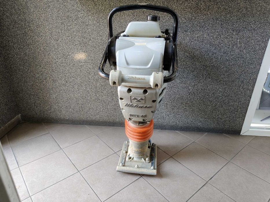 misaco❸ Ubijak wibracyjny skoczek zagęszczarka Mikasa MTX-60E 2.1 kw