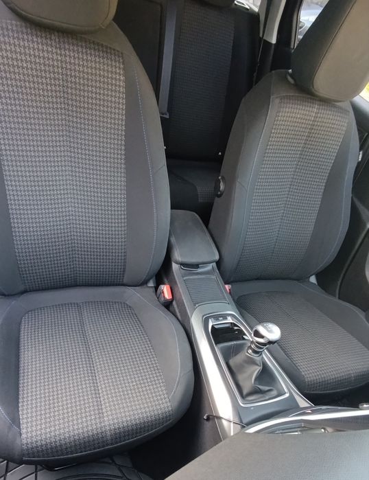 Peugeot 308  1.2 Pure tech style