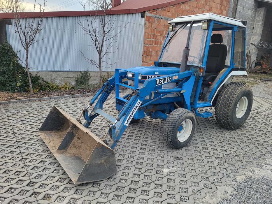 Ford 1720, 4WD, ładowacz, TUR, kabina, traktor 28km