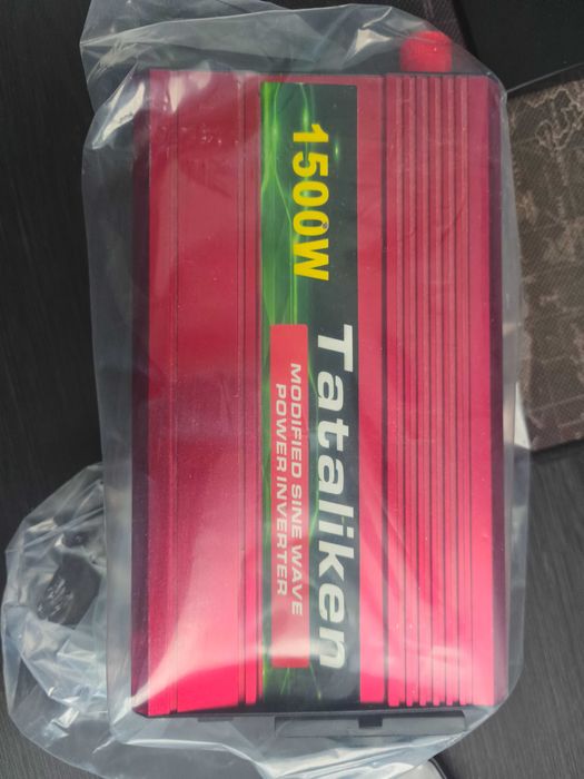 Інвертор Tataliken 1500W 12V→220V  Чистий синус Для дому та авто