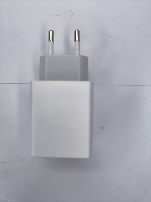 Szybka ładowarka sieciowa GAN 68W fast charge usb c usb a