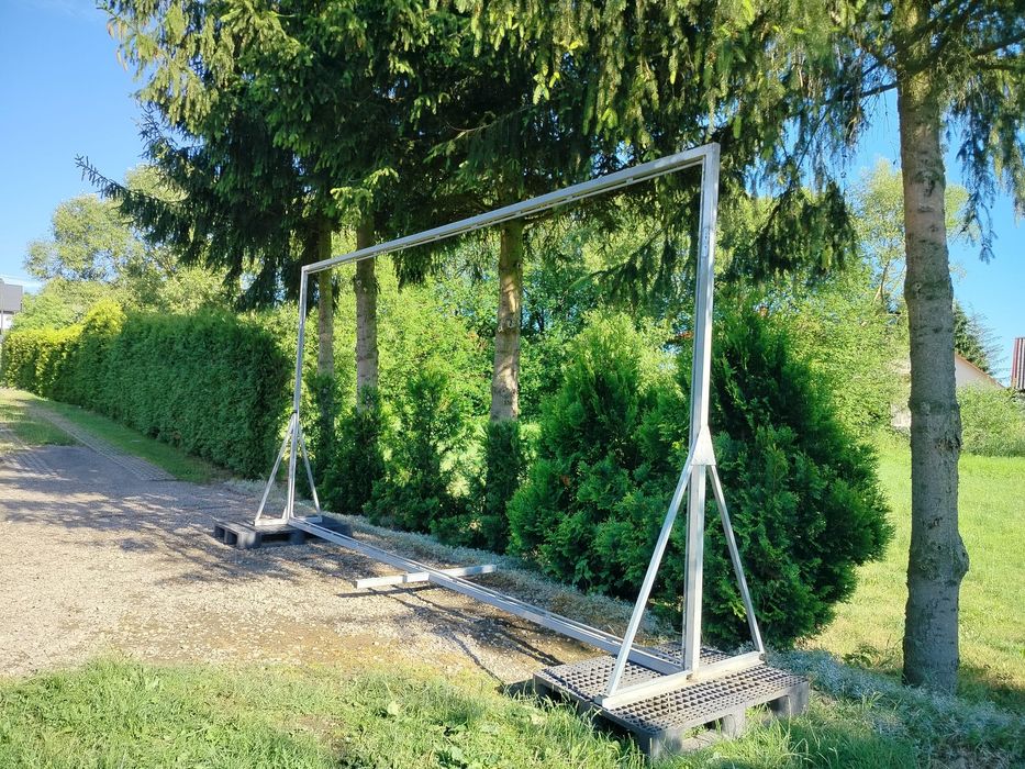 Stelaż pod baner reklamowy