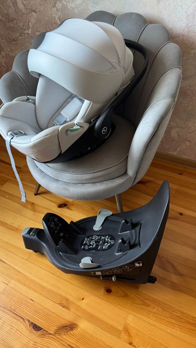 Автокрісло Cybex + база