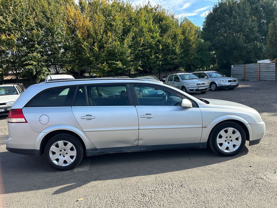 Opel Vectra C Kombi 1.9 CDTI 140 KM 2004r.