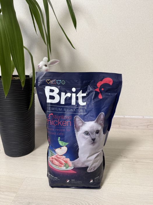 Сухий корм для котів Brit Premium by Nature Cat Sterilised - курка