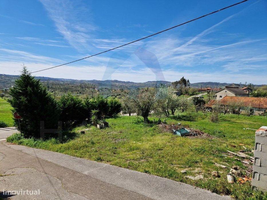 Terreno com Viabilidade de Construção - Pombal