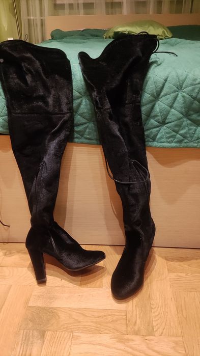 Buty kozaki zamszowe nowe 35
