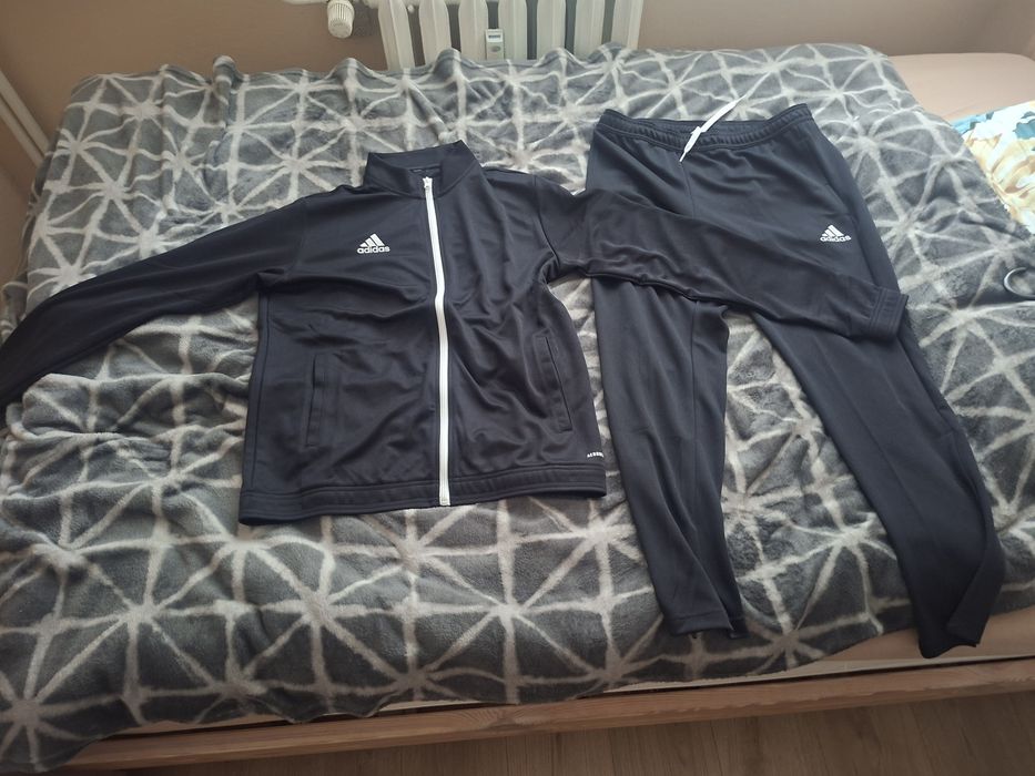 Komplet dresowy Adidas Entrada, rozmiar L
