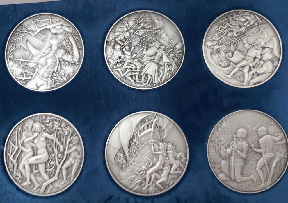 Os Lusíadas em 10 medalhas de prata maciça de 1995 Philae