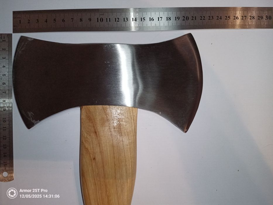 Siekiera podwójna dwustronna dwuostrzowa