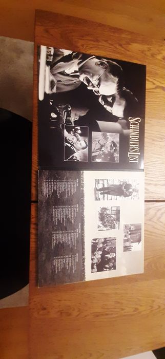 Vendo varios CD  de filmes!! CD em formato  especial? Cinema)